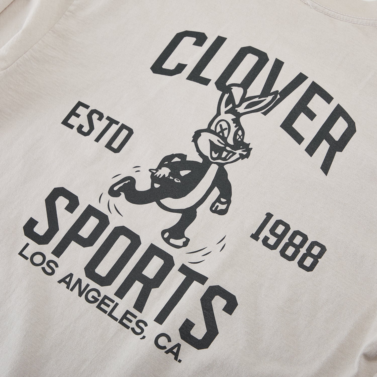 Clover Sports L/S Tee - Cement